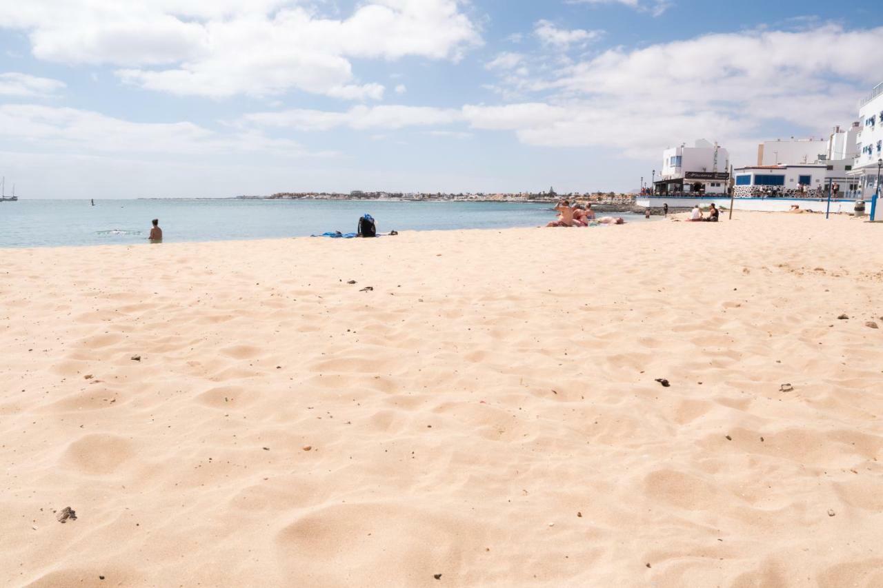 Casa Delfín on Corralejo center beach: Wifi, Netflix, aircon... Villa Exterior foto